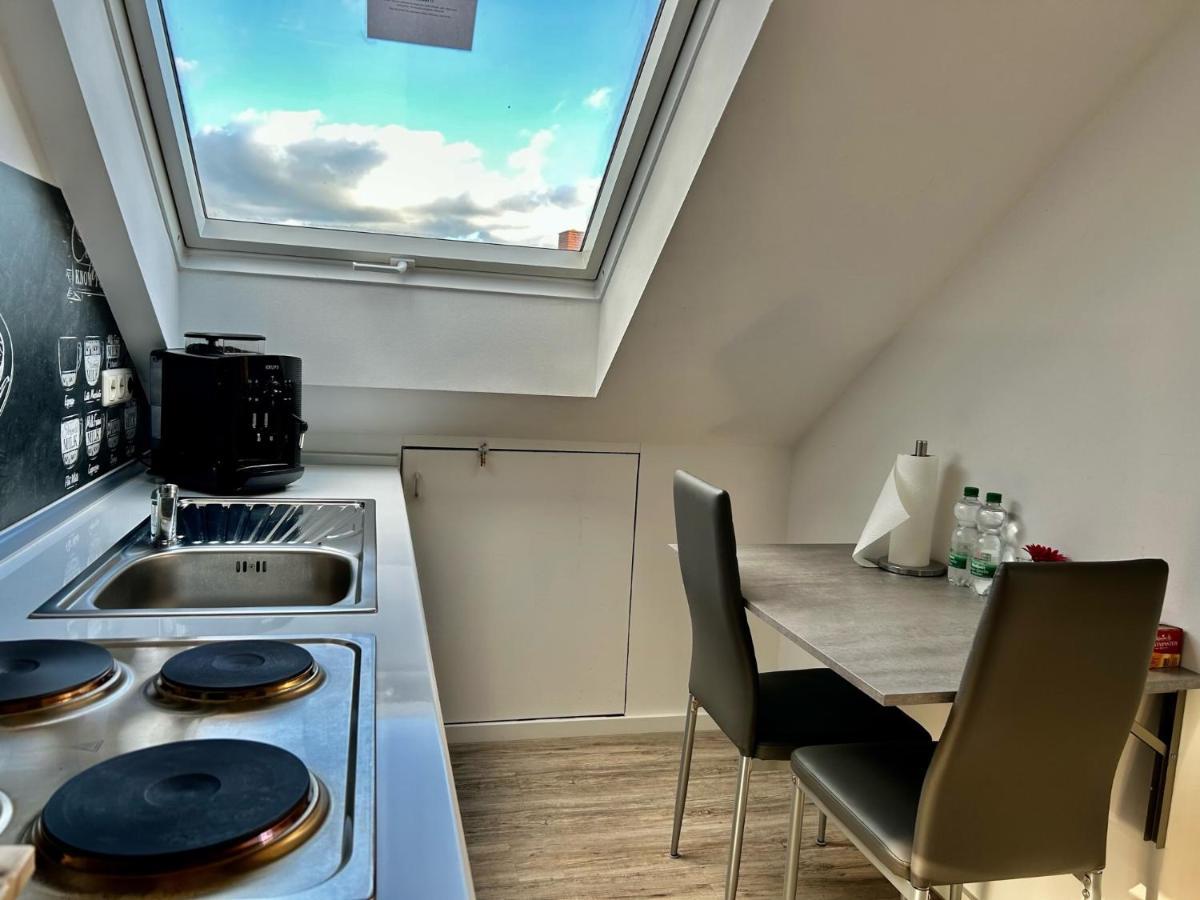 Gaestezimmer Beate Und Ferienwohnung Rheda Wiedenbrueck Экстерьер фото